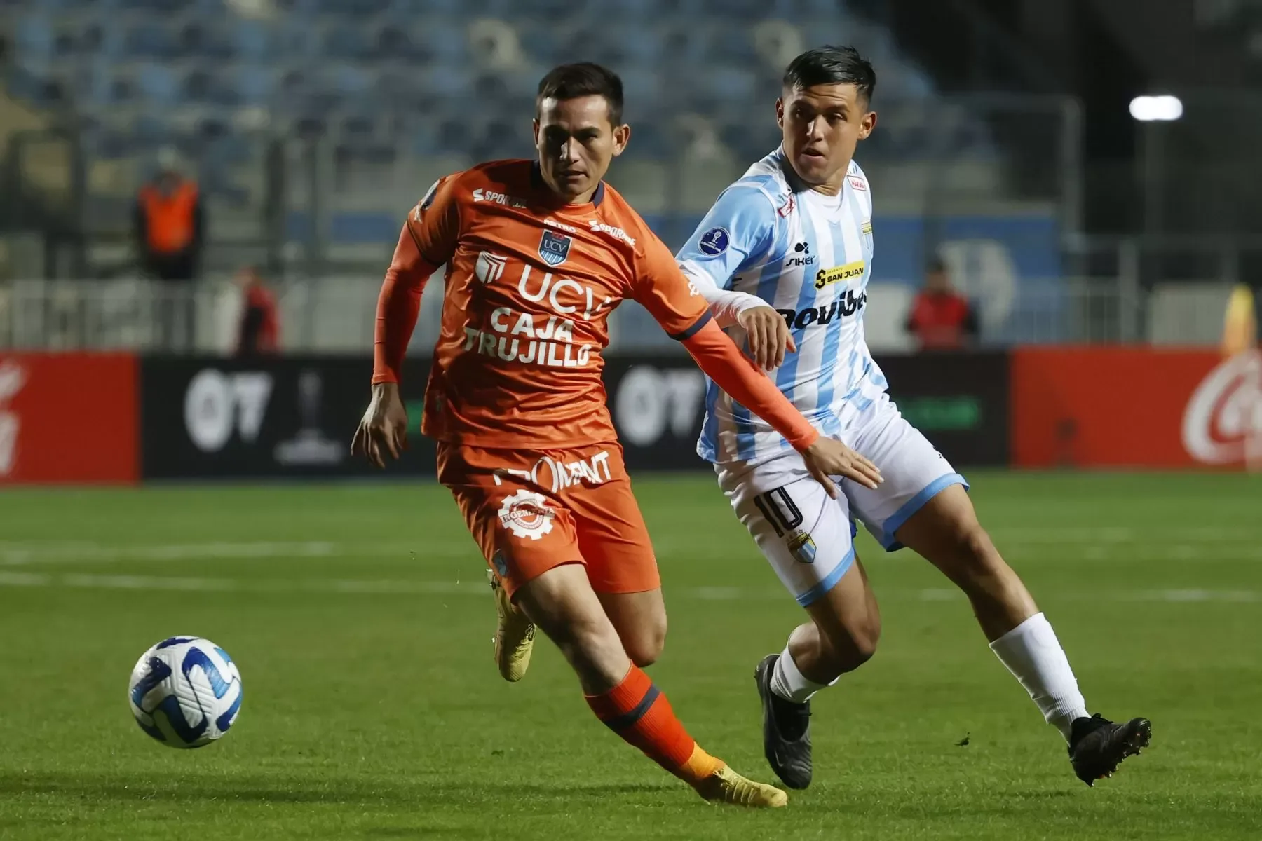 Univ. César Vallejo x Defensa y Justicia: assista ao vivo ao jogo de hoje (02/04)