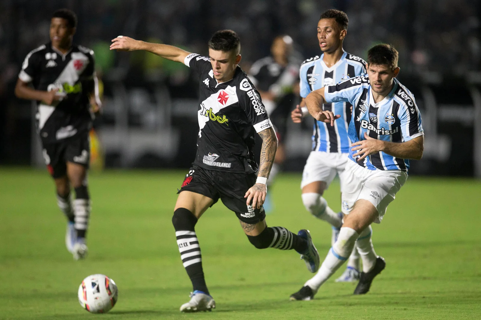 Vasco x Grêmio: assista ao vivo ao jogo de hoje (14/04)