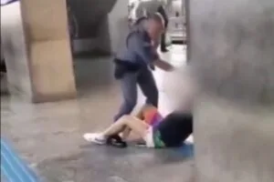 Vídeo: jovem é agredida por PM na estação da Luz, em São Paulo