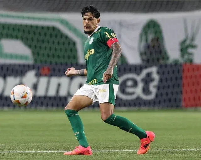 Vitória x Palmeiras: assista ao vivo ao jogo de hoje (14/04)