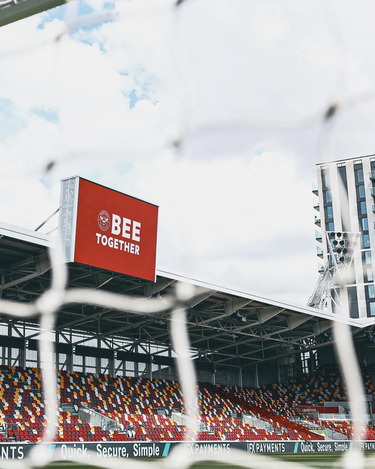 Brentford x Fulham: assista ao vivo ao jogo de hoje (04/05)