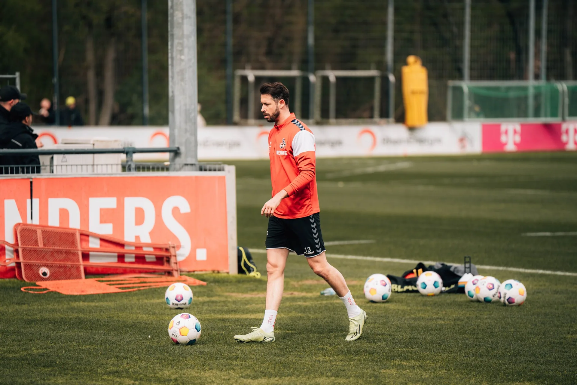 FC Köln x Freiburg: assista ao vivo ao jogo de hoje (04/05)