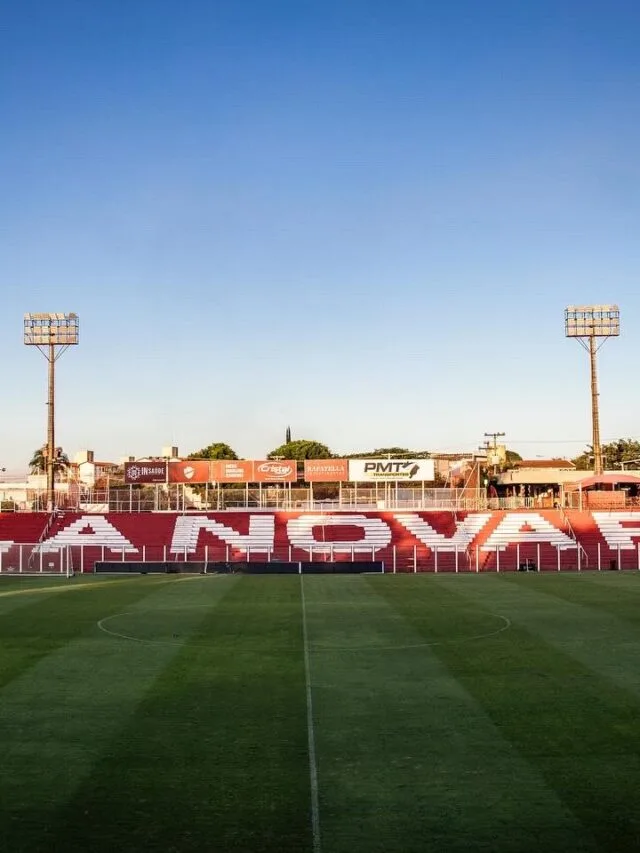 Vila Nova x Operário-PR: assista ao vivo ao jogo de hoje (04/05)