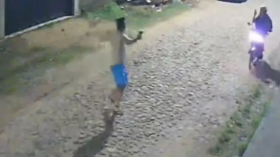 Assaltante mata entregador e rouba moto em Caucaia, na Região Metropolitana de Fortaleza