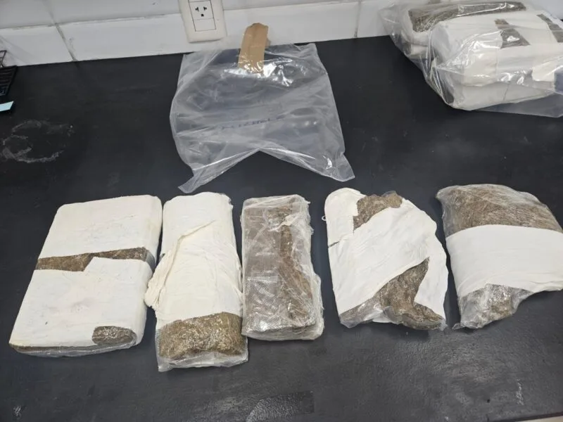 Três mulheres são presas com drogas vindas de Manaus para Fortaleza