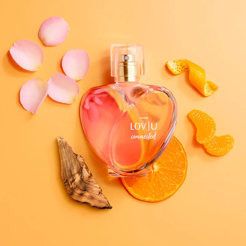 Avon Lança LOV|U Connected, para amores à distância