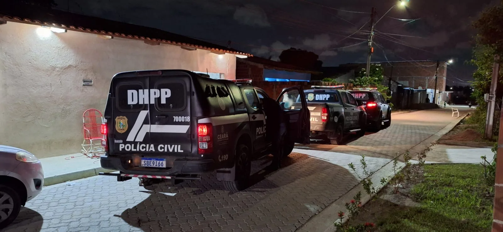 Comerciante, esposa e filho de 7 anos são alvejados a tiros em Maracanaú