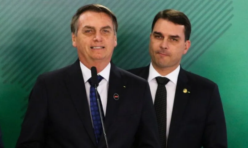 'É caso de conversar com o chefe da Receita', afirma Bolsonaro em áudio