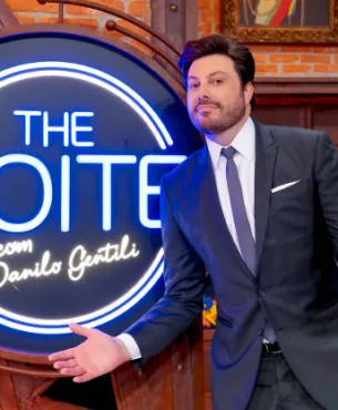 Que horas começa o "The Noite com Danilo Gentili" hoje (06/08)? SBT muda horário
