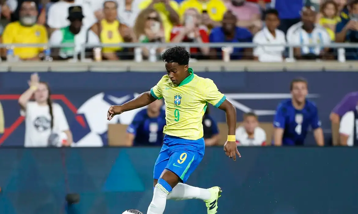 Brasil joga mal e perde para o Paraguai pelas Eliminatórias da Copa