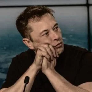 Com X suspenso no País, Musk defende 'democracia' e 'Brasil livre' em post em português