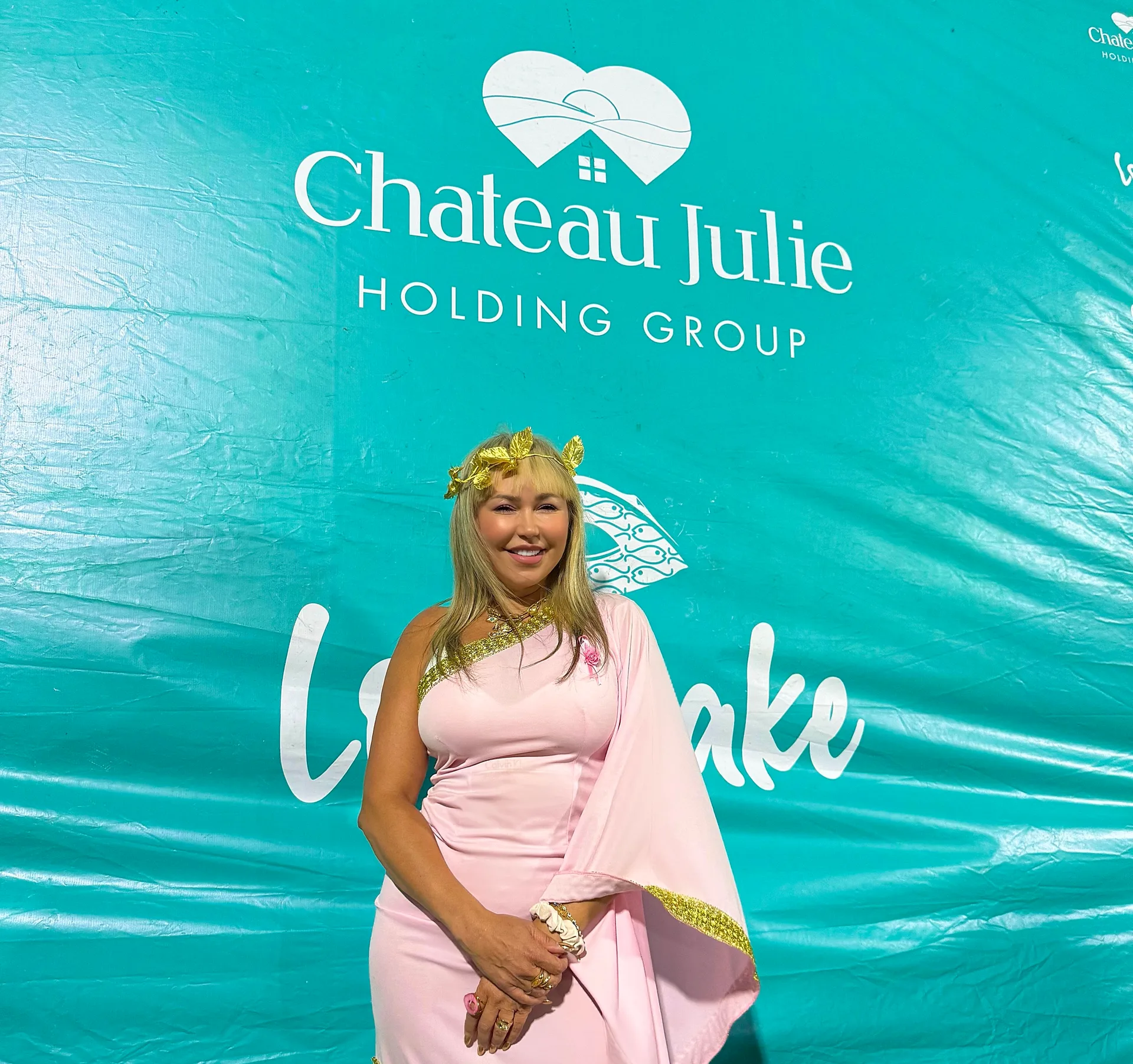 Chateau Julie leva alegria para as crianças de Tatajuba - CE