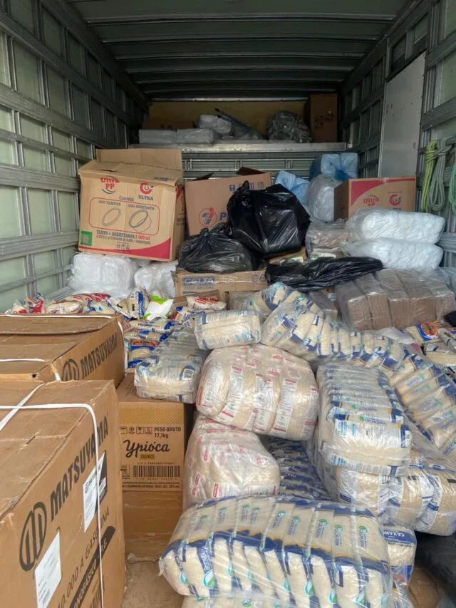 Homem é preso, e carga de mercadorias avaliada em R$ 2 milhões é recuperada