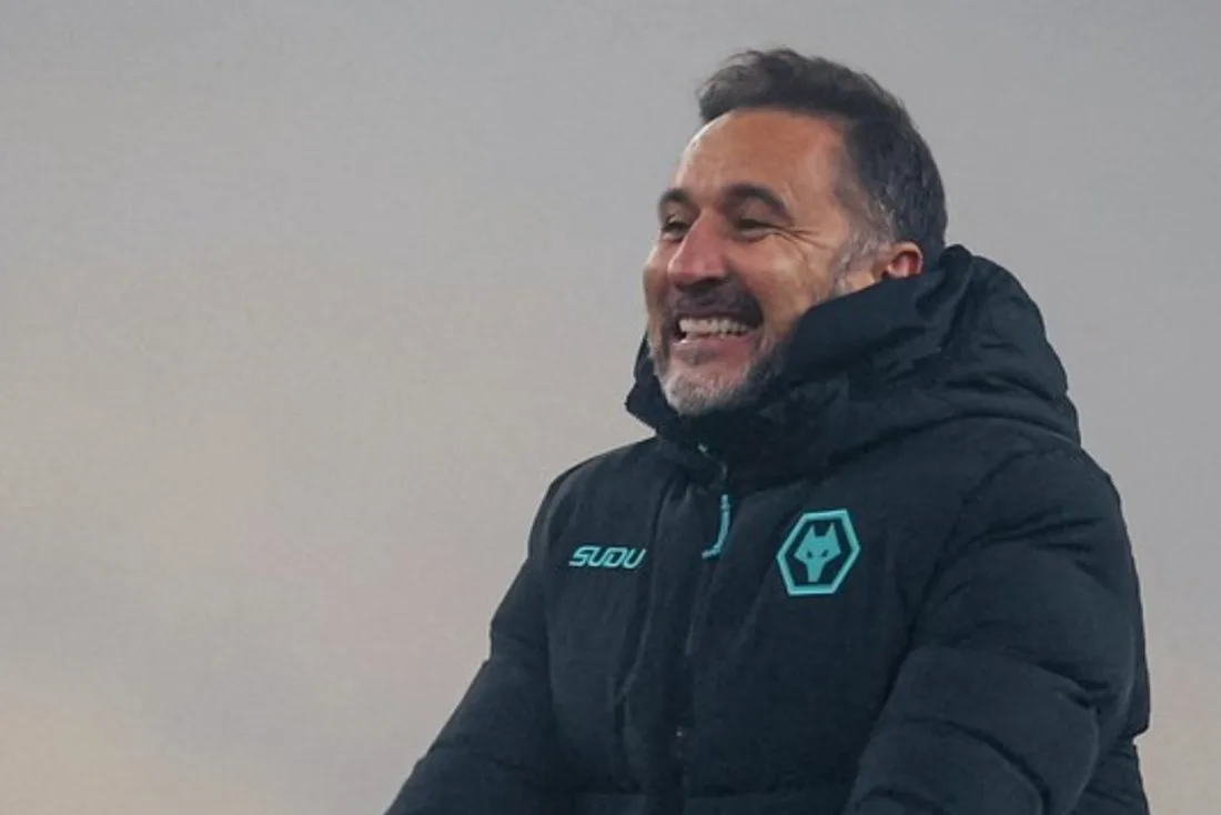 Vítor Pereira elogia Matheus Cunha após vitória dos Wolves: 'É um jogador top, especial'