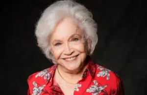 Quem era Tia Celina na novela “Vale Tudo”? Malu Galli fará a personagem no remake