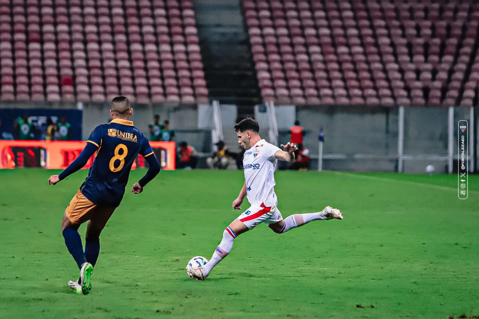 Fortaleza sai atrás no placar, mas arranca empate no final contra o Retrô-PE