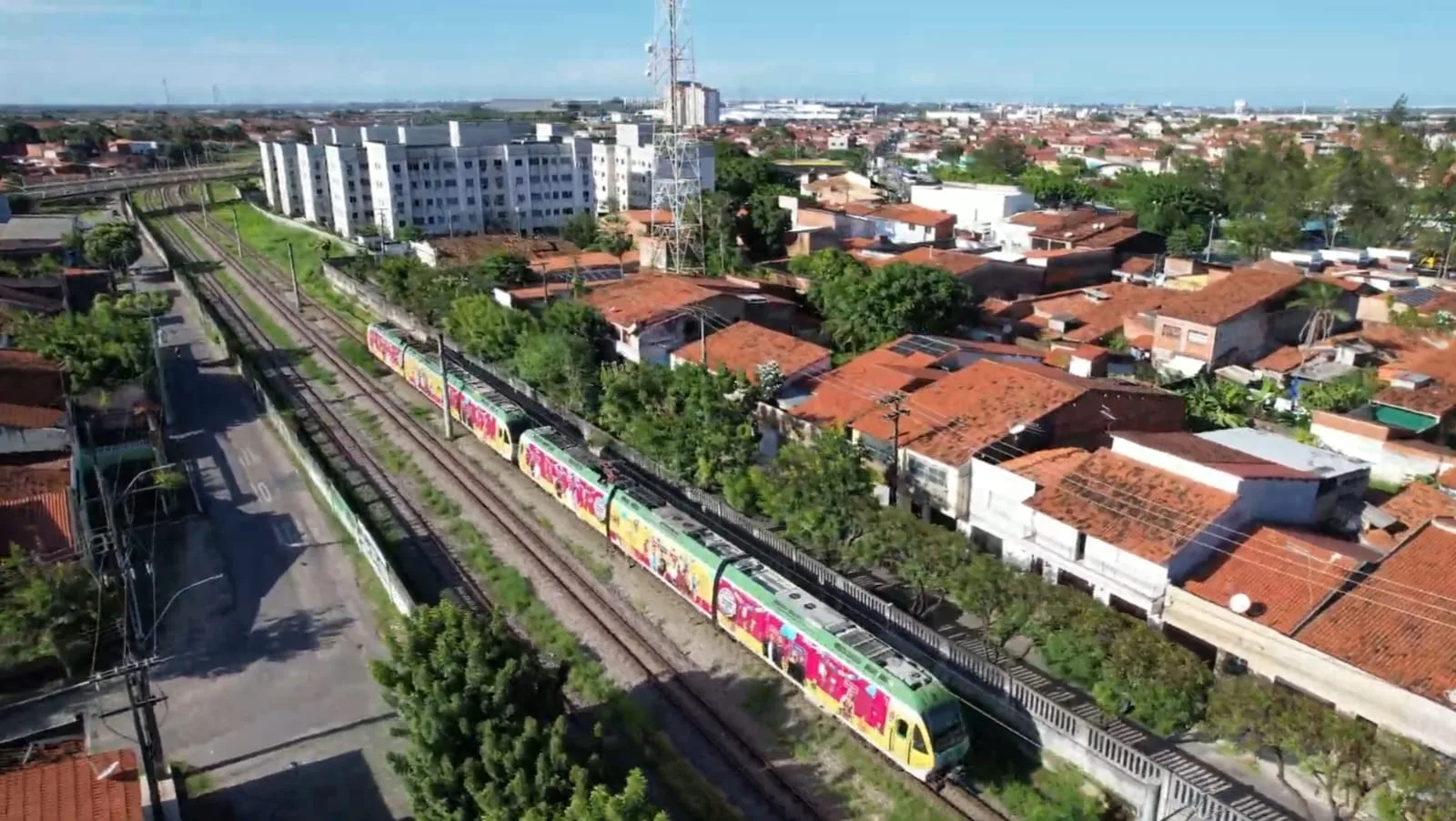 São João de Maracanaú 2025: metrô circulará nas madrugadas de sábado e domingo em junho