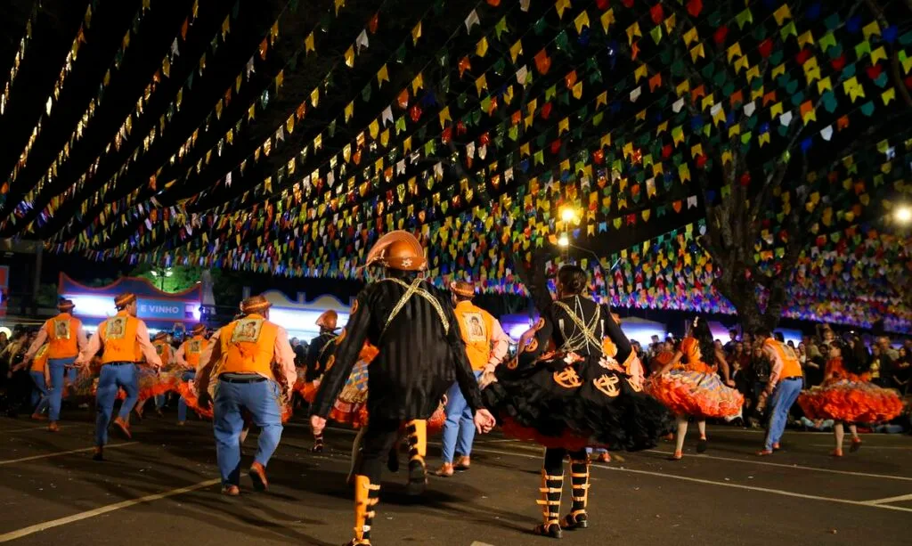 Uruoca (CE) entra no ritmo do Circuito Junino Norte com grandes atrações; veja quais são