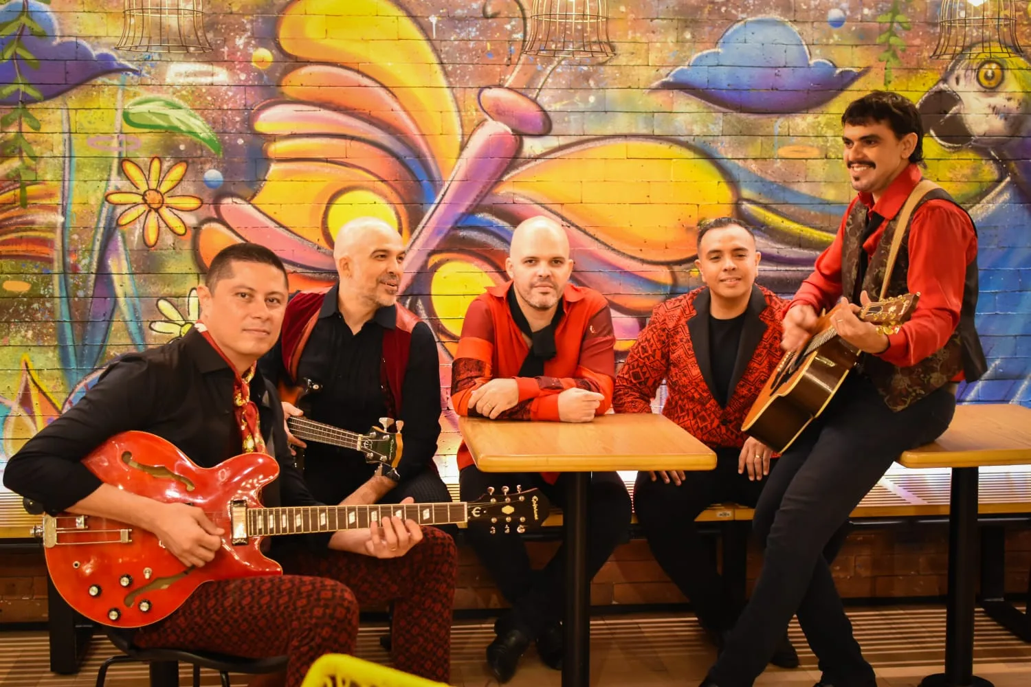 Fortaleza celebra "Beatles Day" com show especial da banda Bulldogs Ballad no Cineteatro São Luiz