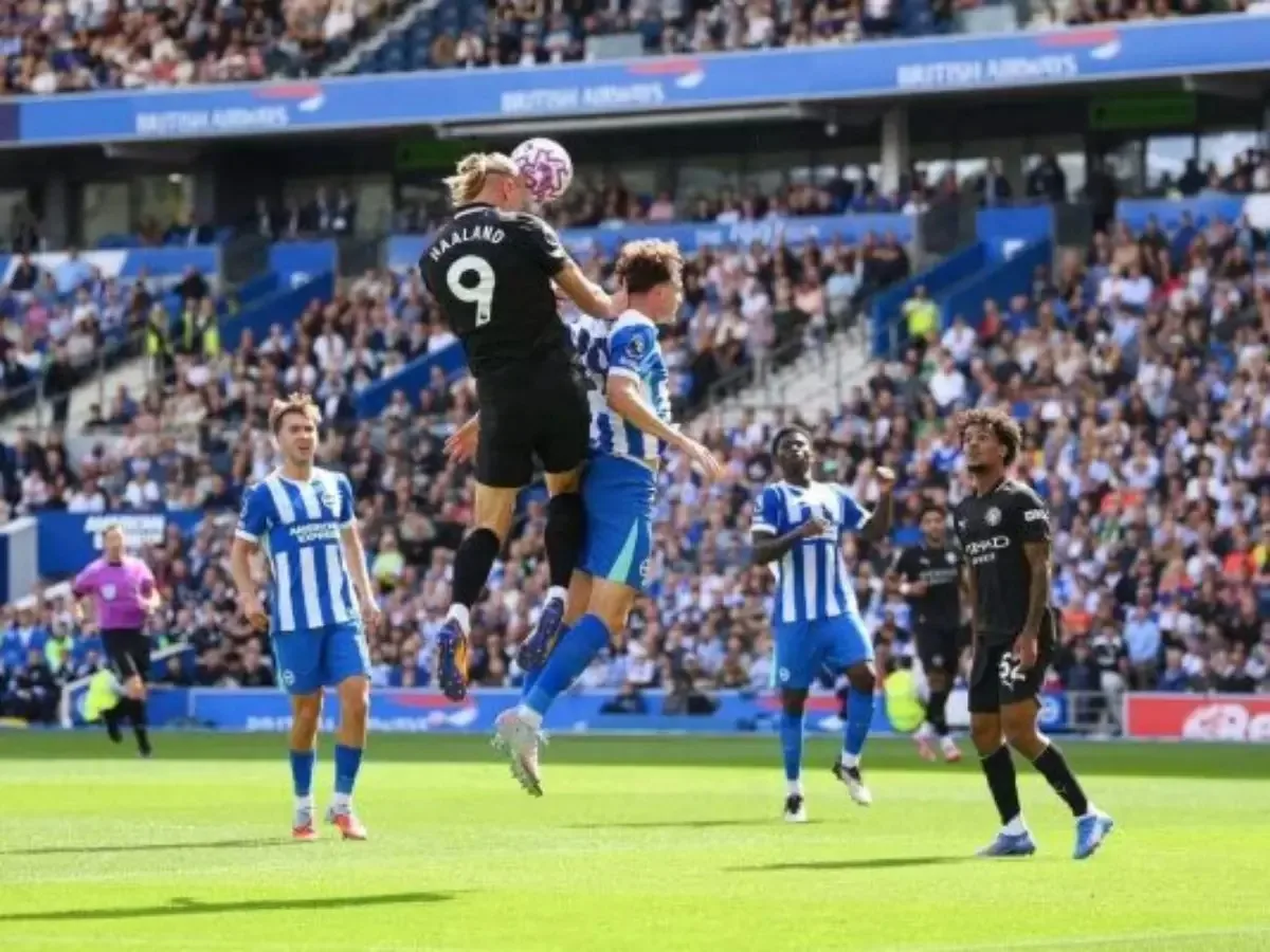 Manchester City leva virada do Brighton no fim e perde a 2º seguida na Premier League