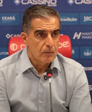 Renato Paiva deixa o Fortaleza após série de resultados ruins no Brasileirão