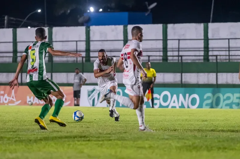 Coruripe x CRB: onde assistir ao vivo, horário e escalações