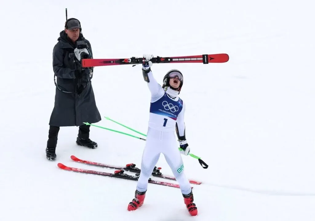 Inédito e histórico Brasil conquista primeira medalha de ouro na Olimpíada de Inverno com Lucas Pinheiro