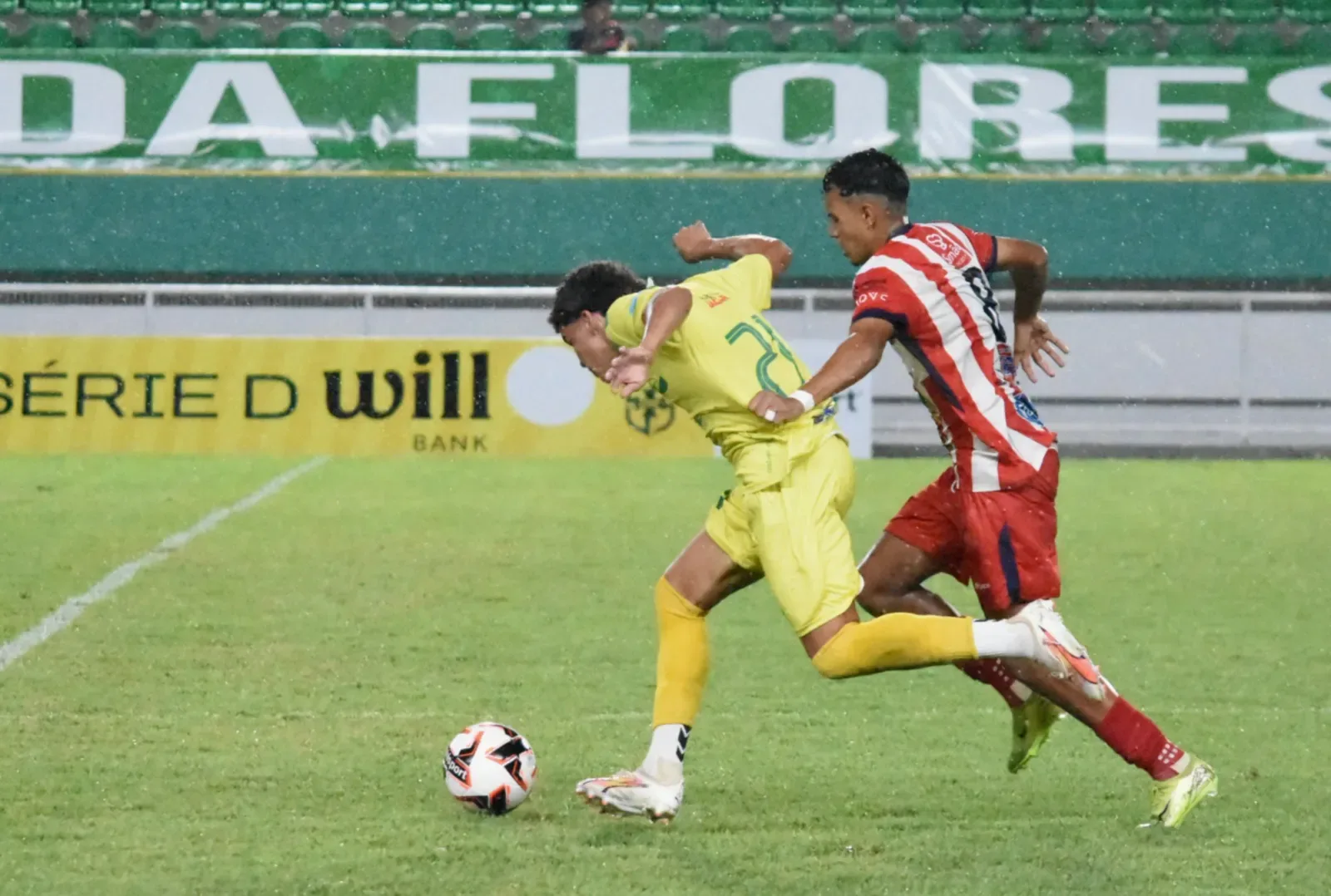 Santa Cruz-AC x Galvez: onde assistir ao vivo, horário e escalações