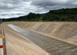 Mais 15 km do Cinturão das Águas são liberados no Ceará para receber água do Rio São Francisco