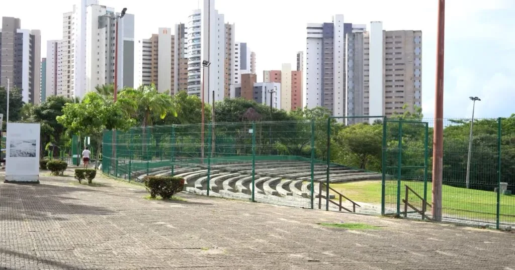 Parque do Cocó, um dos maiores da América Latina, é considerado o "pulmão verde" de Fortaleza