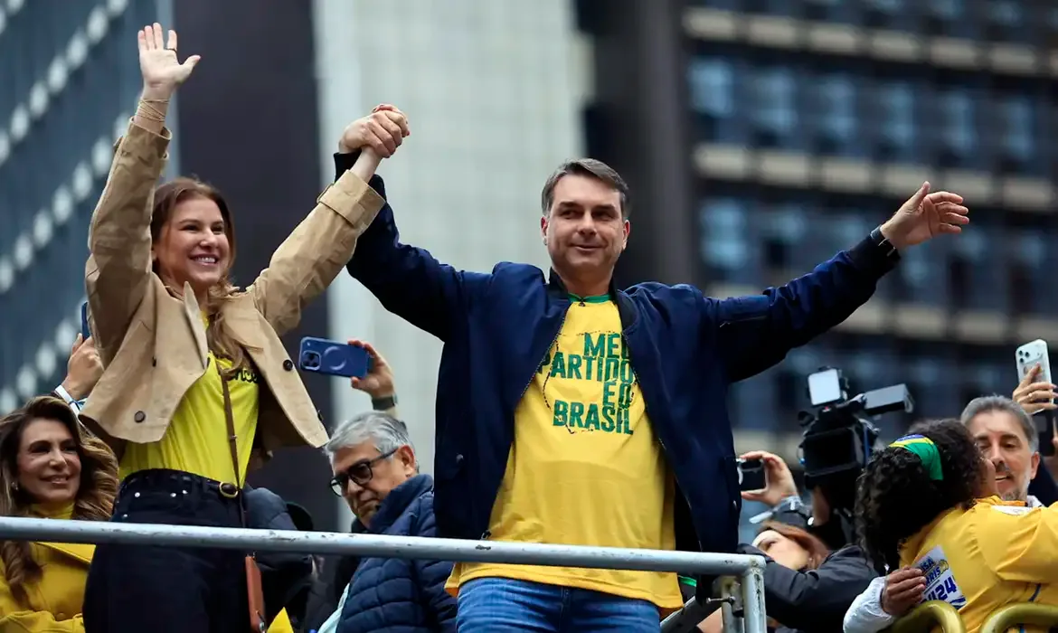 Veja as cidades onde Flávio Bolsonaro teve maior votação no Ceará no 2º turno