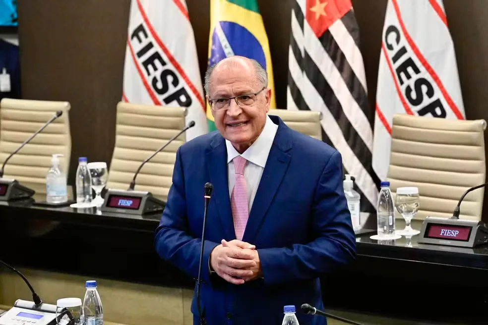 Quem é Geraldo Alckmin, vice-presidente da República reeleito em 2026