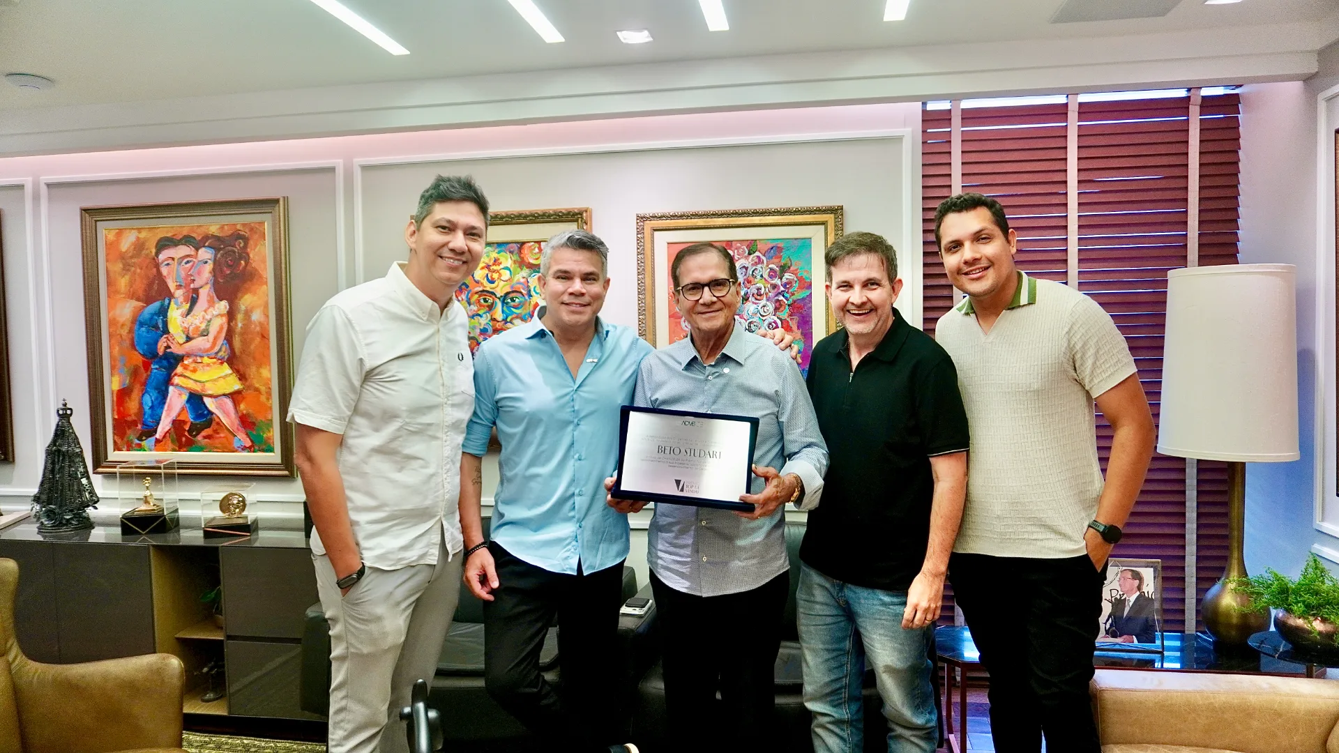 Beto Studart é homenageado como Chanceler do Prêmio TOP de Vendas 2026