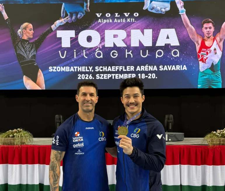 Brasileiro Arthur Nory conquista ouro na barra fixa na Copa do Mundo de Ginástica Artística