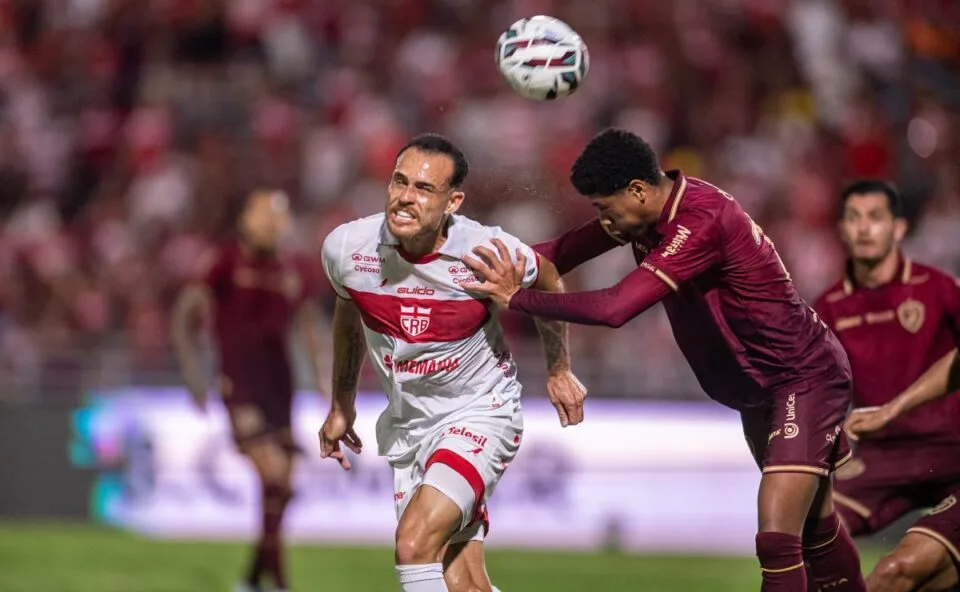 Londrina perde para o CRB-AL e é rebaixado à Série C do Campeonato Brasileiro