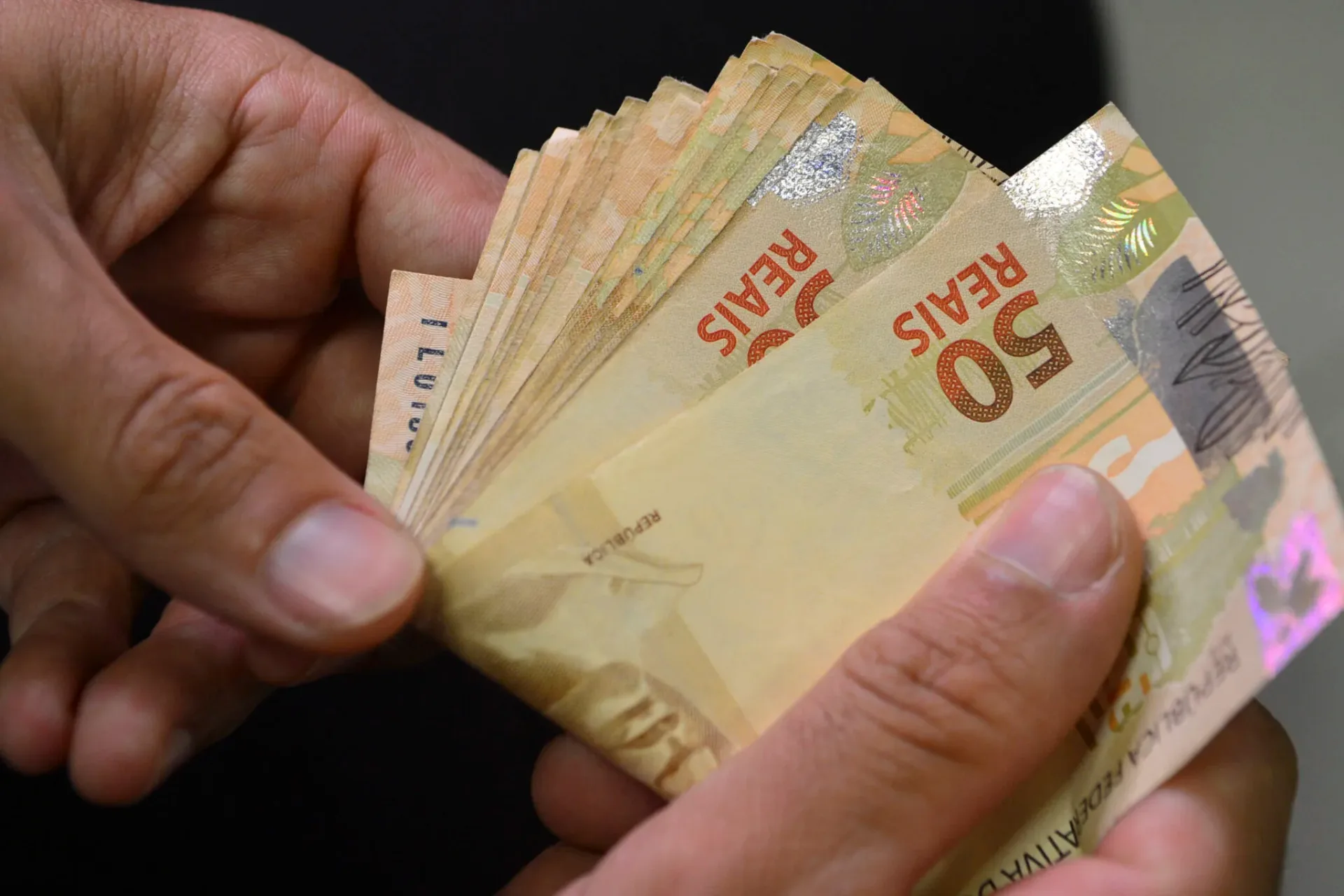 Desenrola MEI: saiba como negociar dívidas e conseguir até 50% de desconto