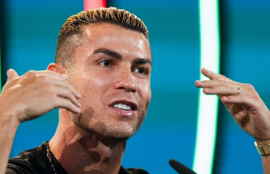 Data Fifa: Cristiano Ronaldo busca os 1000 gols na carreira