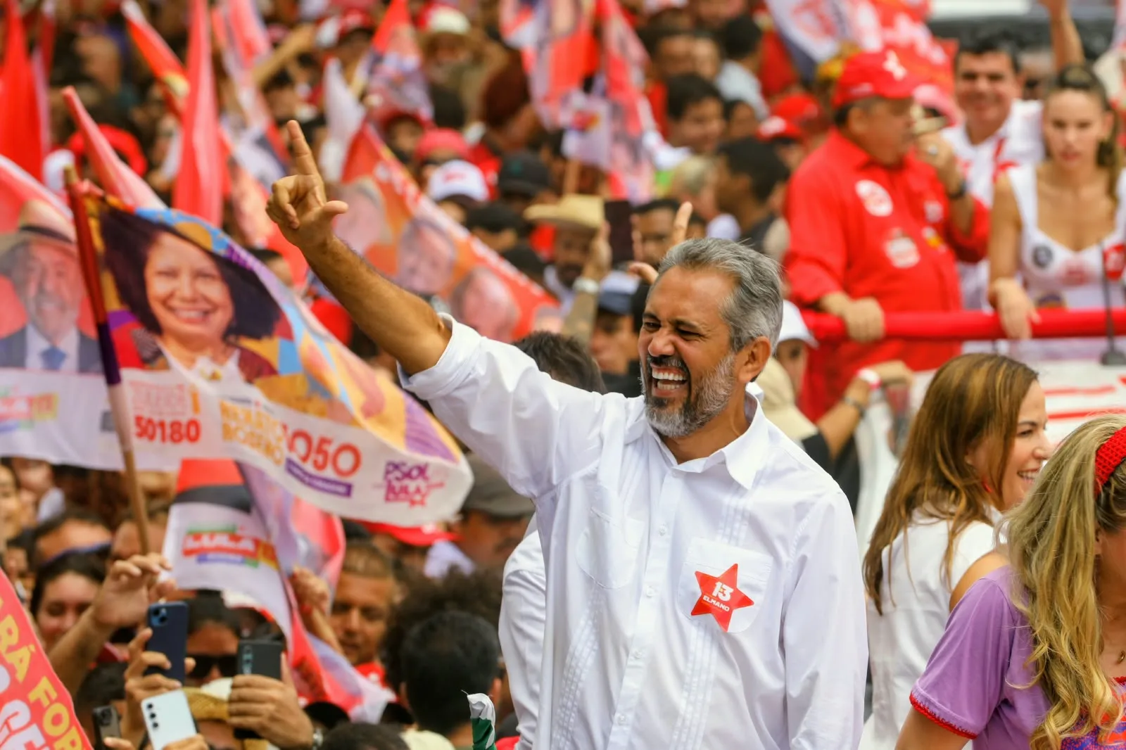 Elmano de Freitas é reeleito governador do Ceará para mais quatro anos