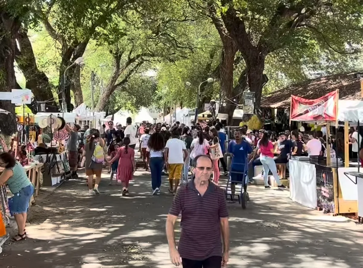 Expoece 2026 tem exposição de animais, feira de adoção e atrações para famílias em Fortaleza