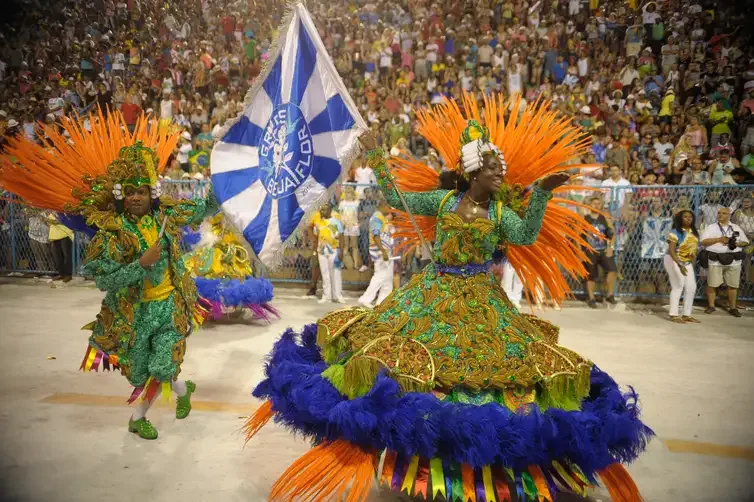 Rio de Janeiro -  Beija-flor é a segunda escola a se apresentar no Sambódromo, no Desfile das Campeãs, com o enredo sobre o mineiro Marquês de Sapucaí (Tomaz Silva/Agência Brasil)
