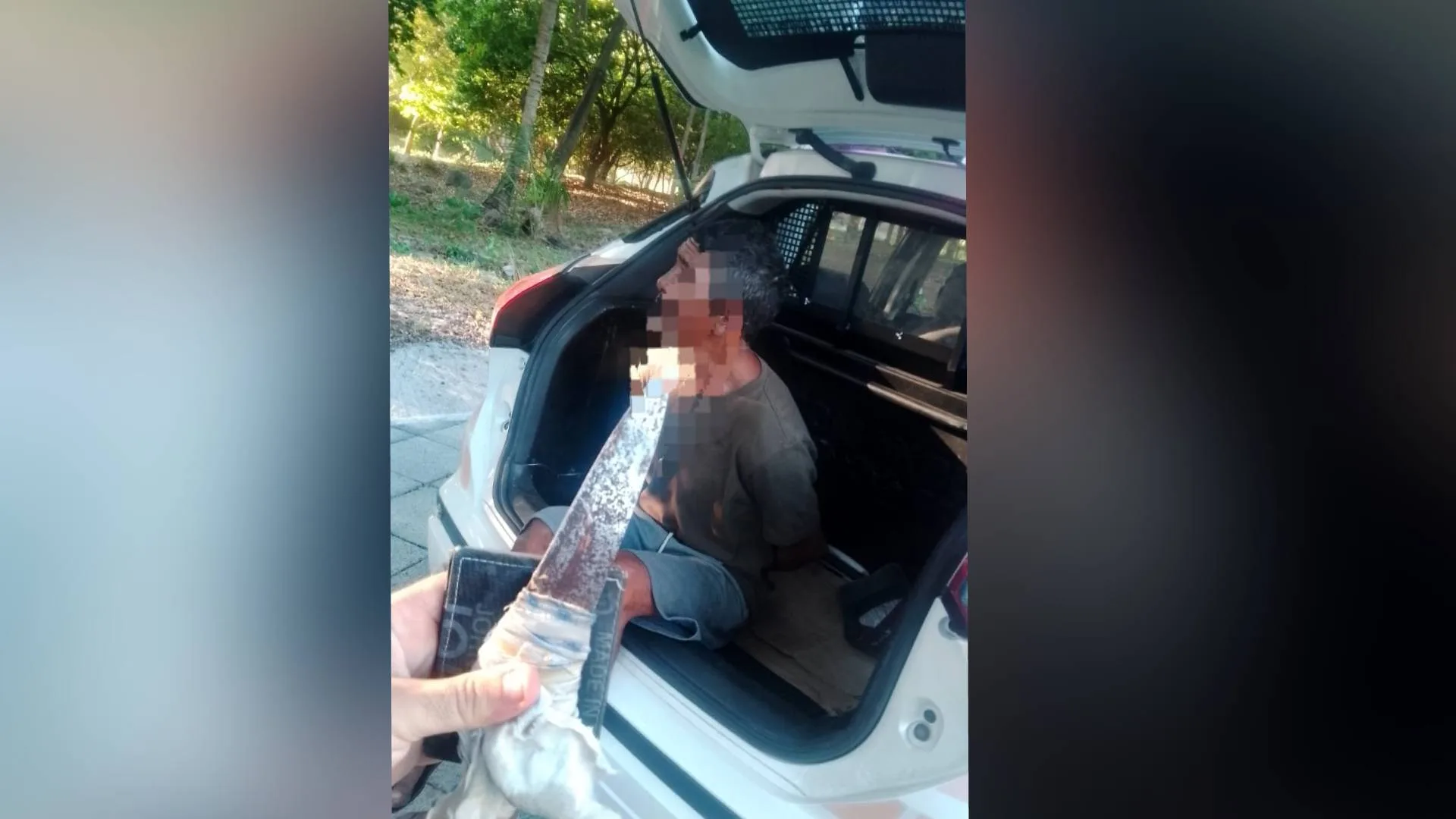 Homem é detido com faca após ameaçar pessoas nas proximidades do Parque Rio Branco, em Fortaleza