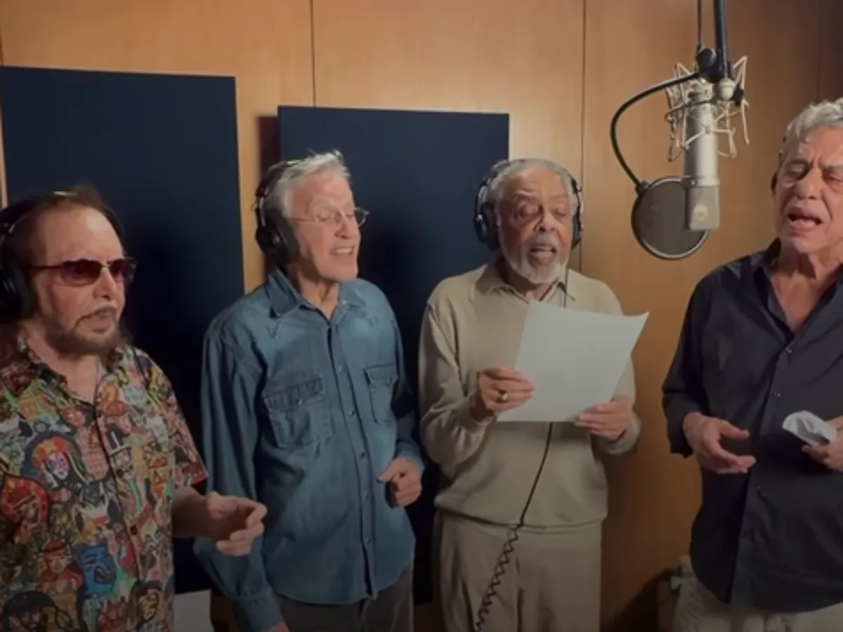 Caetano, Gil, Chico Buarque e Geraldo Azevedo gravam música em apoio a Lula
