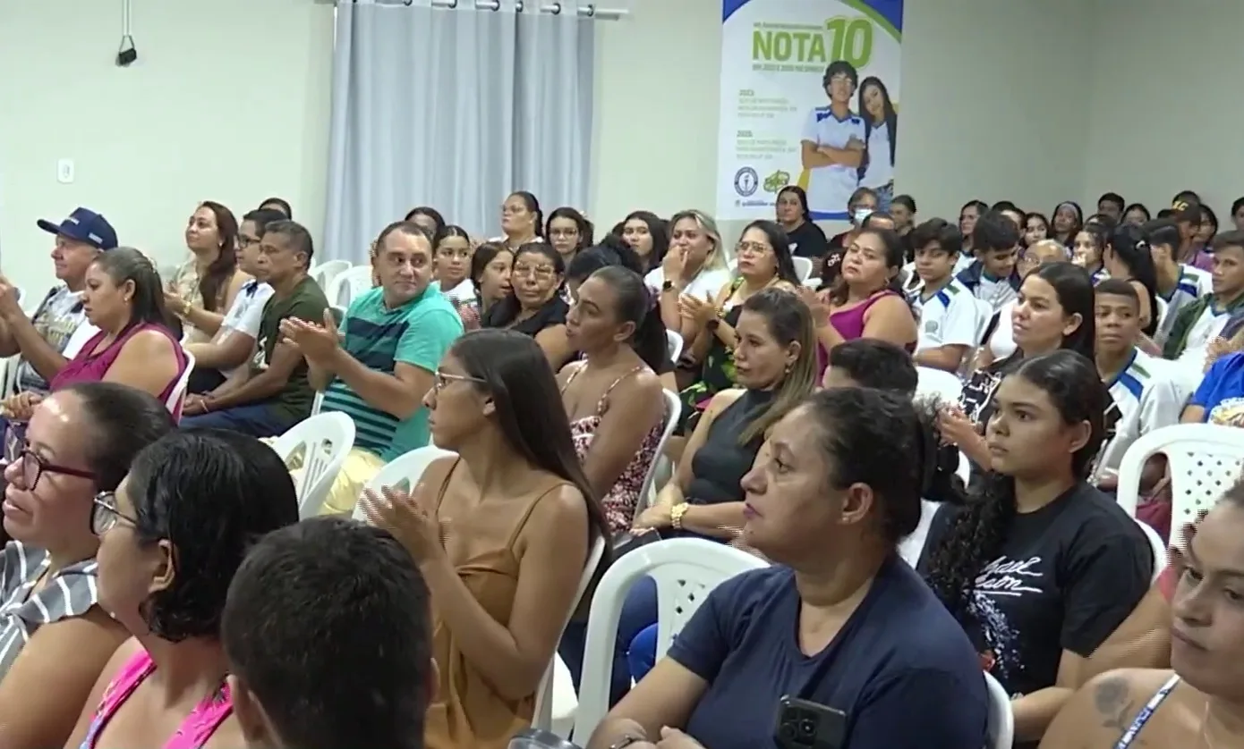 Quixeramobim, no Ceará, cria programa para aproximar famílias da rotina escolar dos filhos