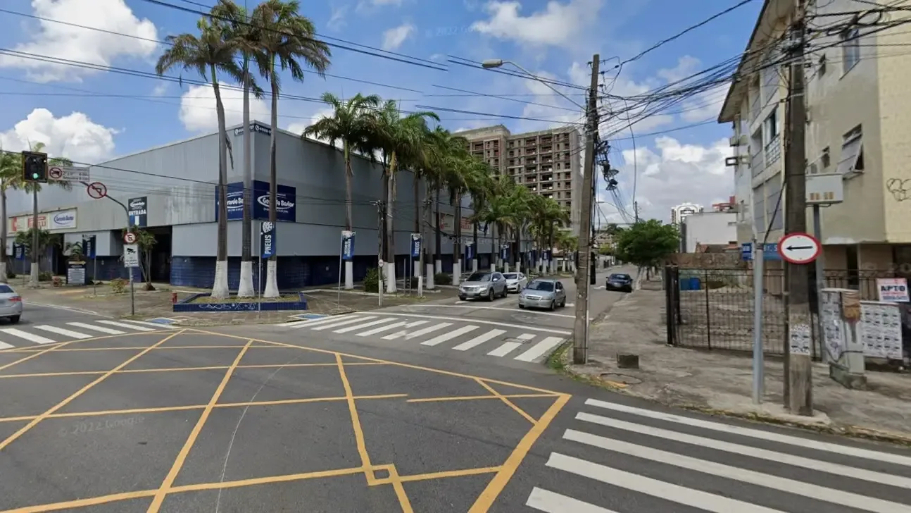 Rua Soriano Albuquerque passa a ter sentido duplo em Fortaleza; entenda as mudanças no trânsito