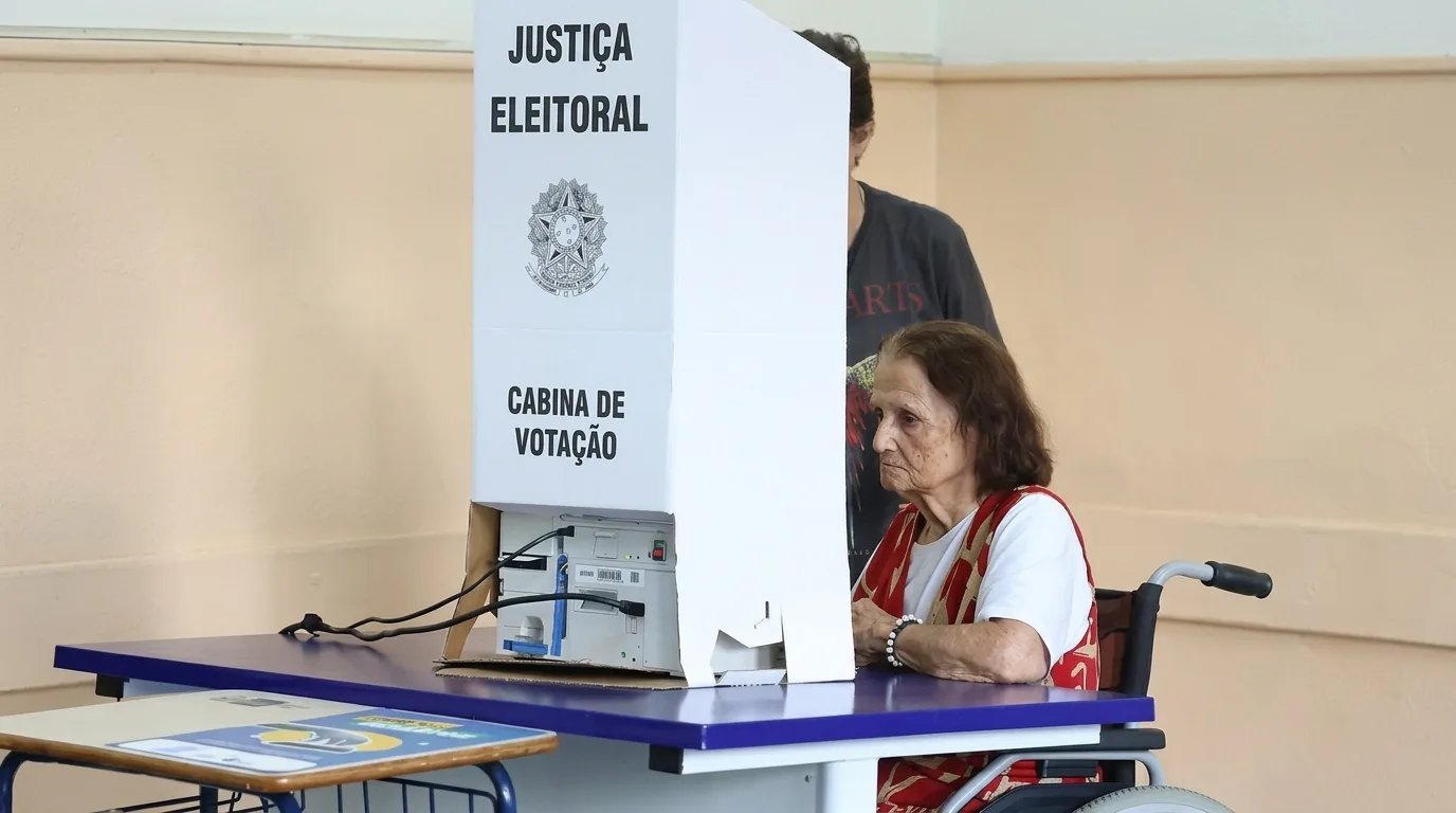 TSE altera locais de votação de 4.352 seções para o segundo turno