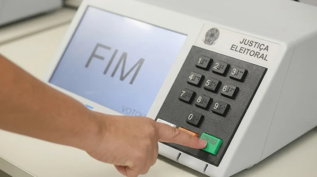 Que horas começa e termina a votação nas Eleições 2026? Veja horário em cada estado