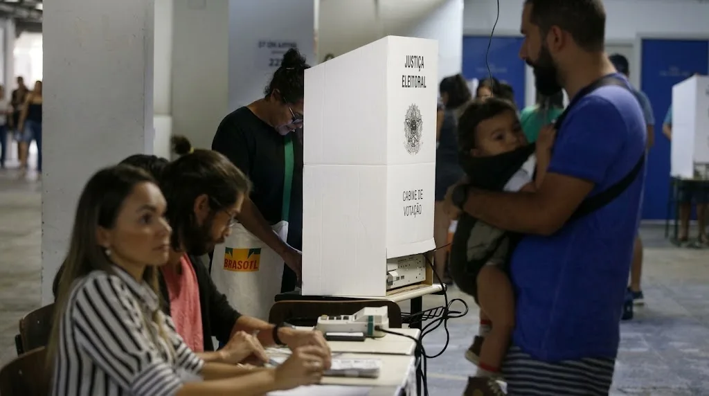 Governadores eleitos no primeiro turno em 2026: veja lista por estado