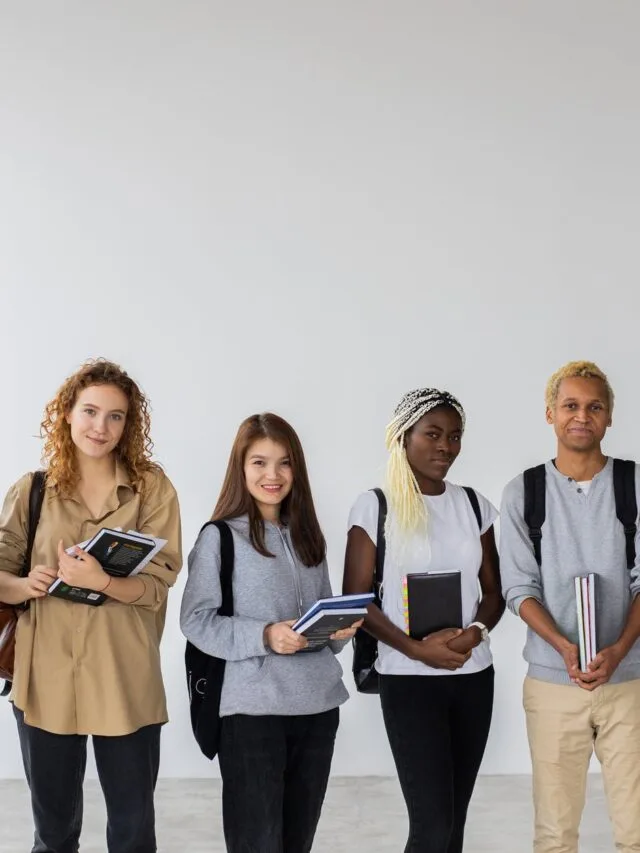 CCBJ oferta 28 cursos com mais de 400 vagas e bolsa no valor de 200 reais