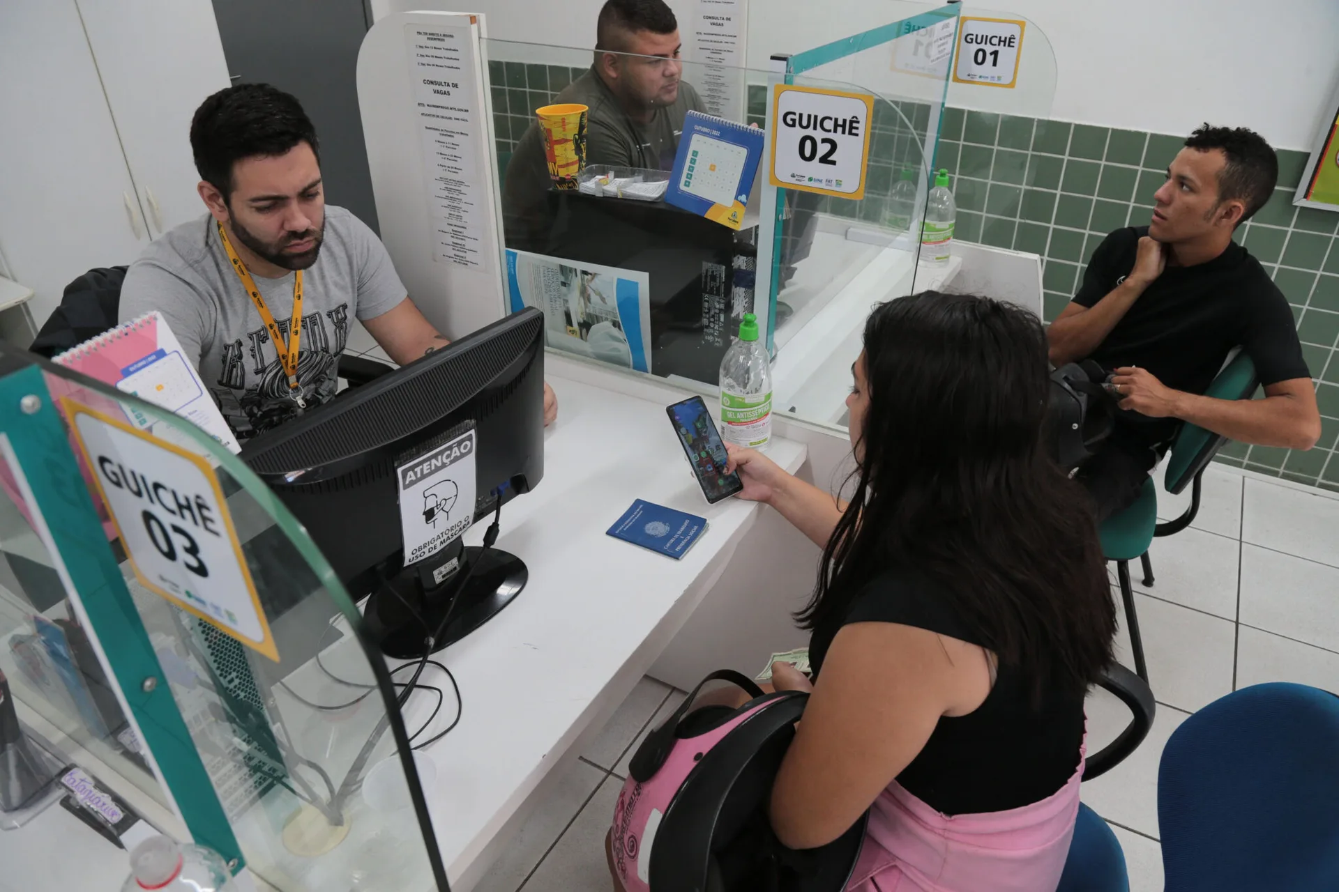 Sine Municipal oferta 1.120 vagas de trabalho em Fortaleza