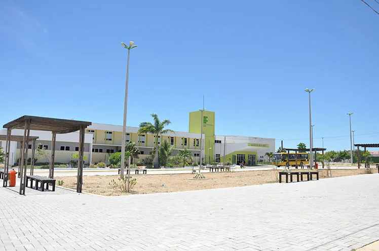 IFCE seleciona professores em Crateús e Limoeiro